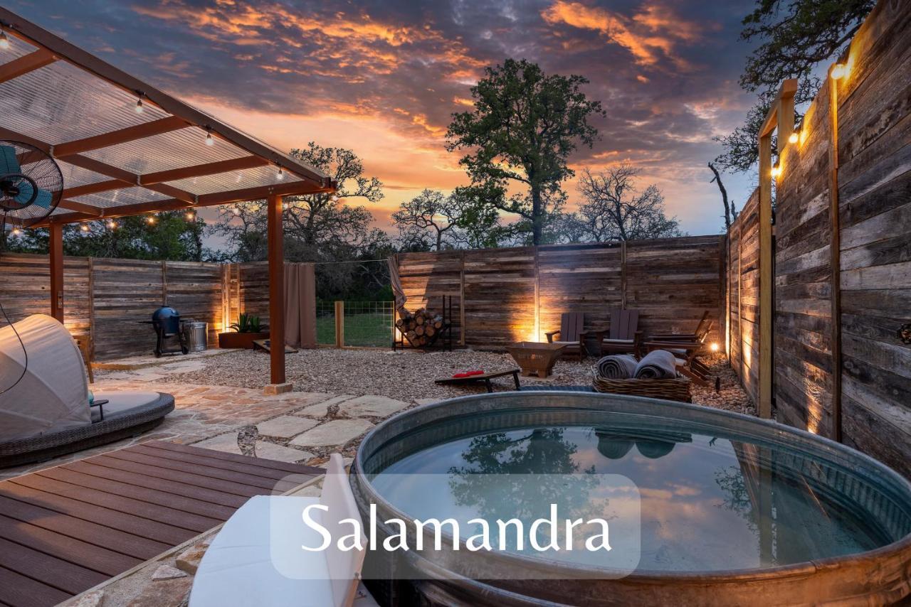 Romantic Tiny Luxury Retreat W Heated Pool, Sauna N Outdoor Shower In Wimberley 10 Acres Villa Exterior foto